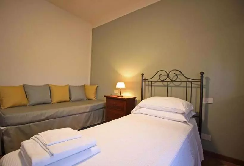 ホテル Agriturismo Casale Dello Sparviero
