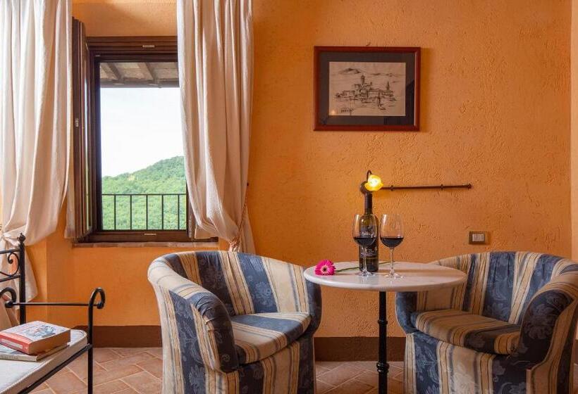 هتل Agriturismo Colle Pu