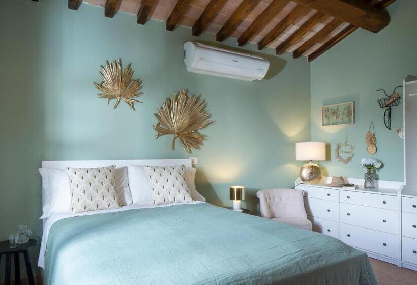 هتل Agriturismo Colle Pu