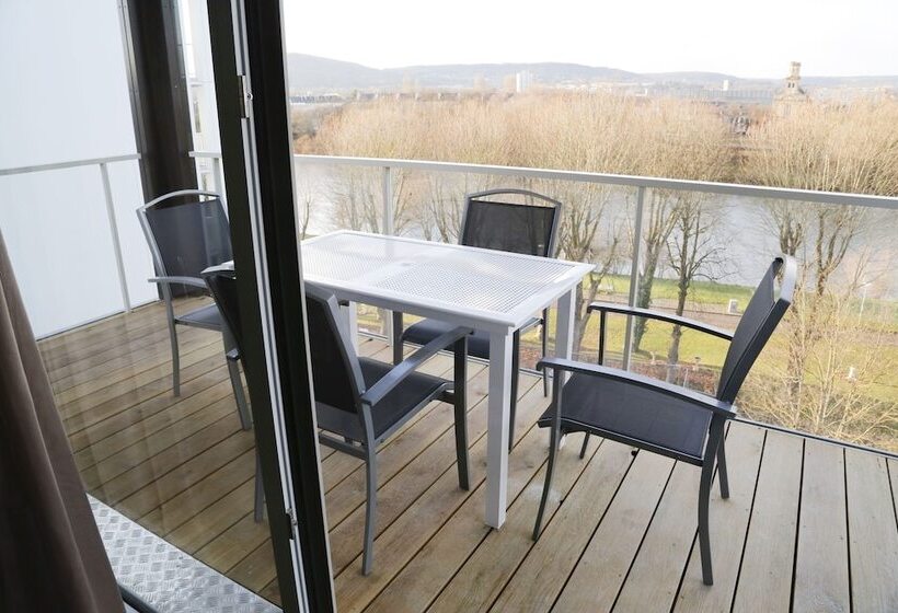 בית מלון כפרי Odalys City Metz Manufacture