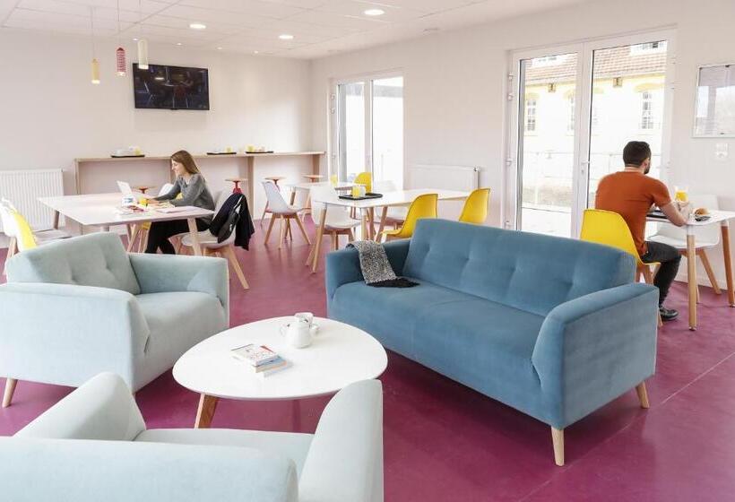 בית מלון כפרי Odalys City Metz Manufacture