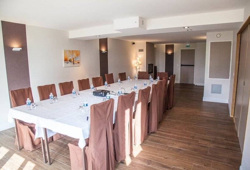 בית מלון כפרי Auberge Du Moulin à Vent, The Originals Relais