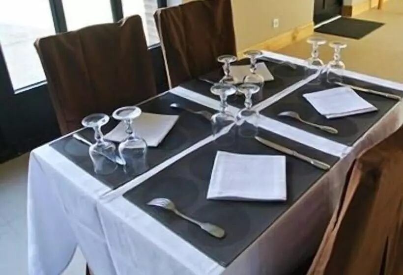 ホテル Auberge Du Moulin à Vent, The Originals Relais