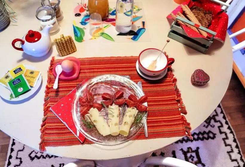 هتل B&b Glicine