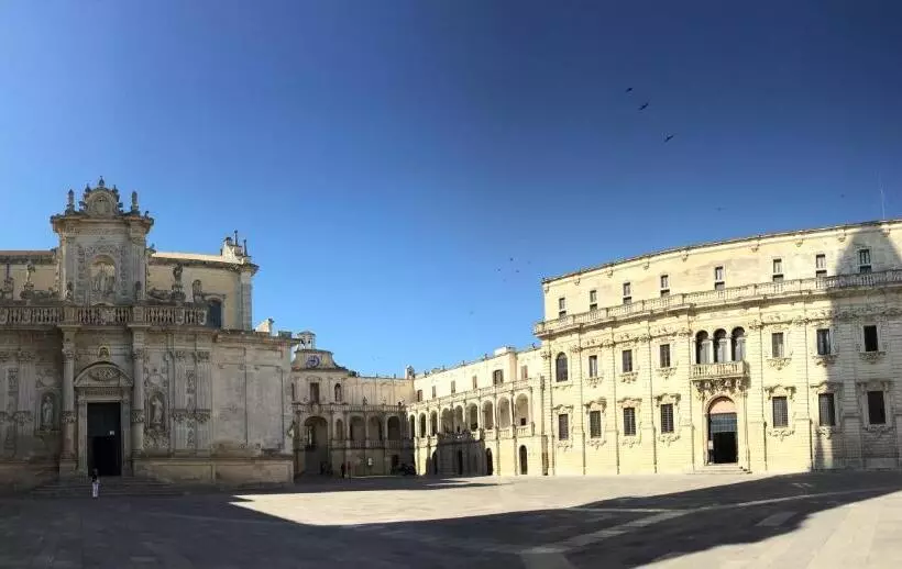 هتل B&b Le Comari Salentine