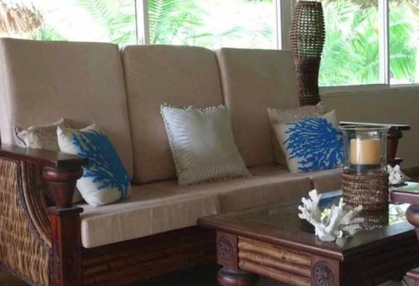 فندق Coral Lodge