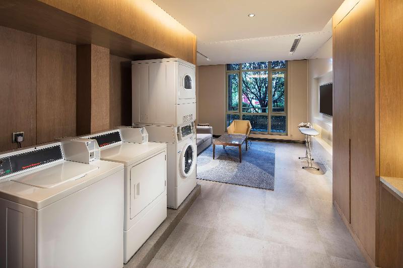 Отель Hilton Garden Inn Hangzhou Lu'niao