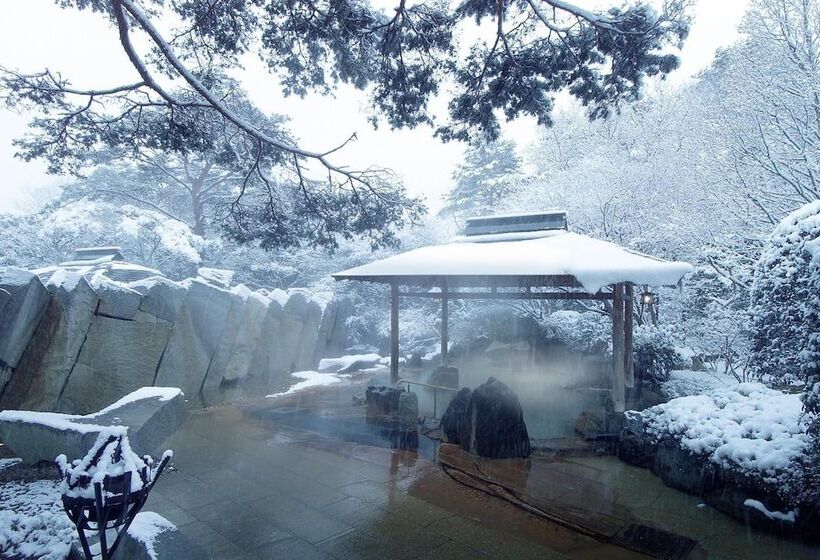 Hotell Kagaribi No Yu Ryokusuitei