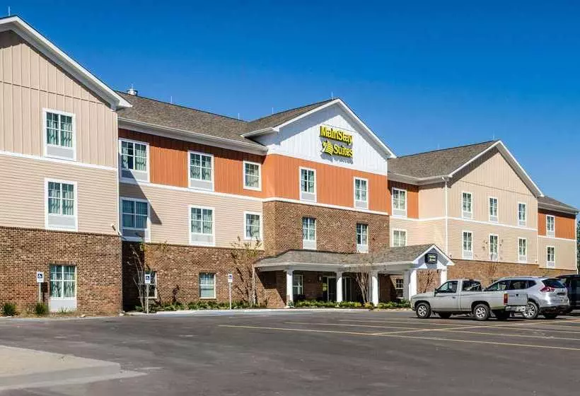 Hotelli Mainstay Suites Hackberry Sportsman's Lodge