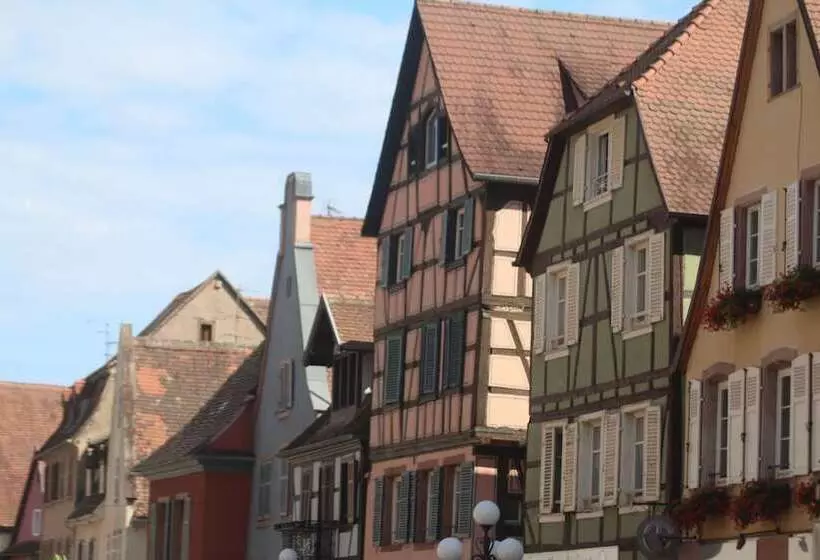 ホテル Restaurant Vaillant Proche Europapark Rulantica