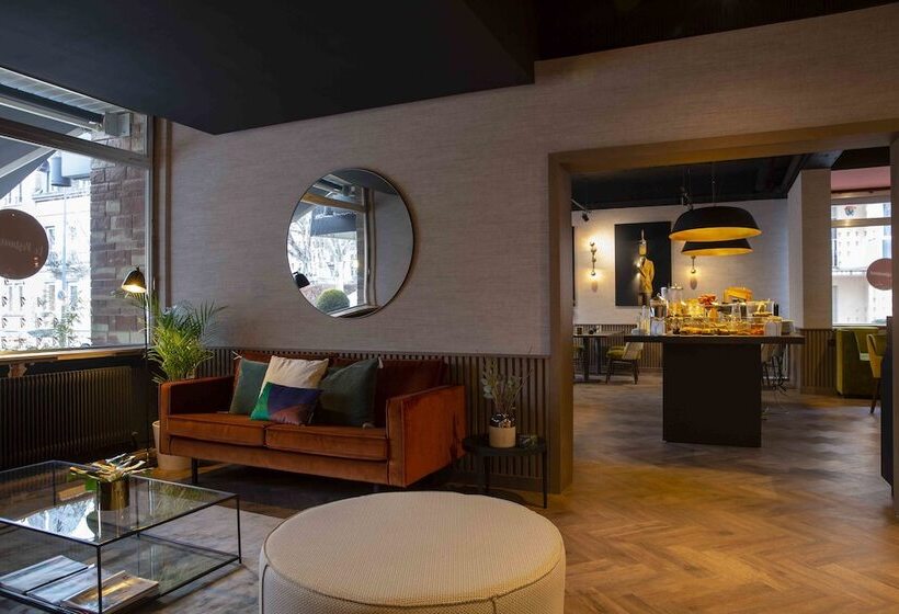 ホテル Restaurant Vaillant Proche Europapark Rulantica