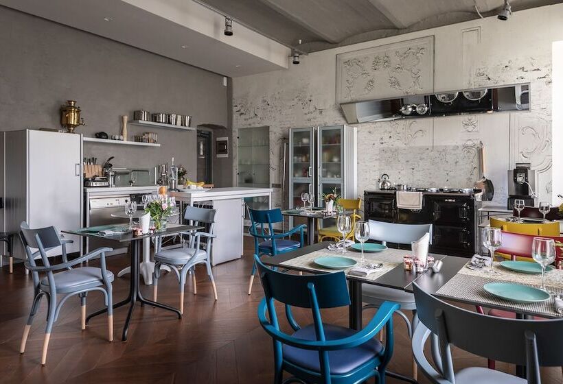 Boutique Hotel Villa Perlov