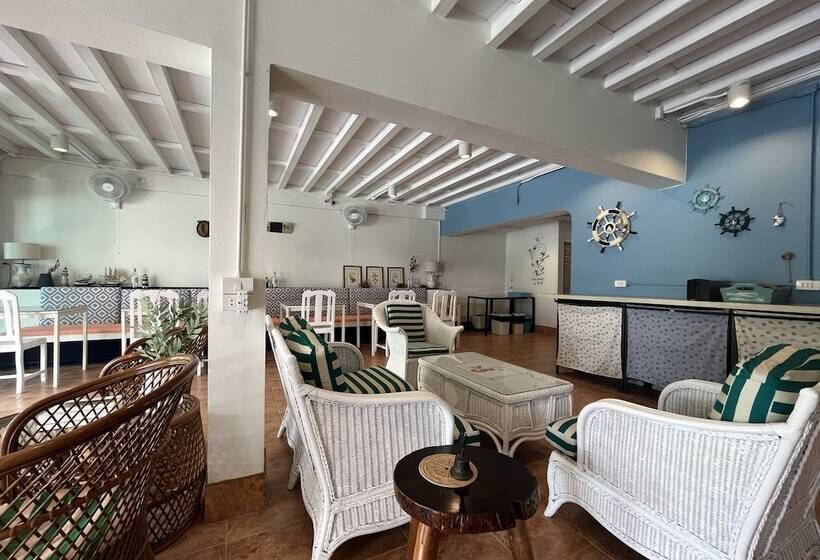 Пансион Nautical Home B&b Khaolak