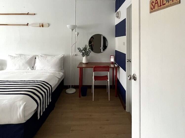 Пансион Nautical Home B&b Khaolak