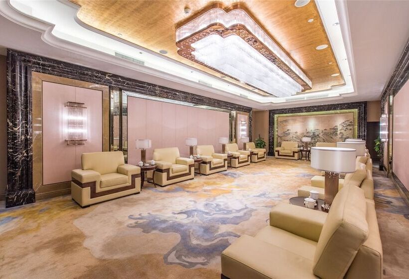 Qianjiang Junting Hotel, Haining