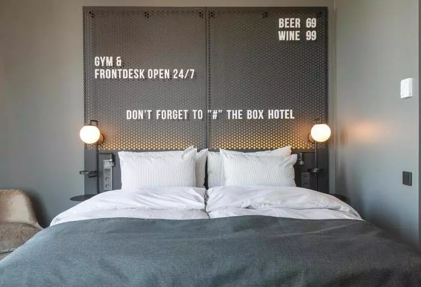 Quality Hotel The Box