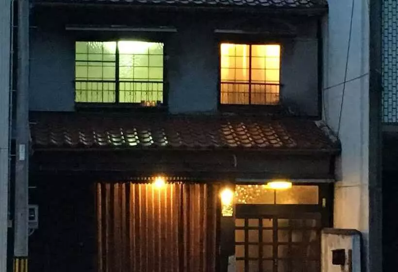 Retkeilymaja Guesthouse Kiten