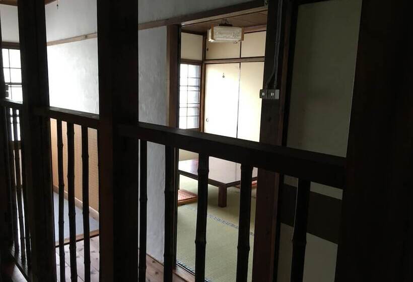 Общежитие Guesthouse Kiten