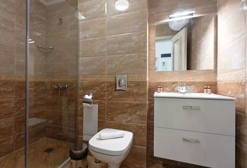 Antik Apartments