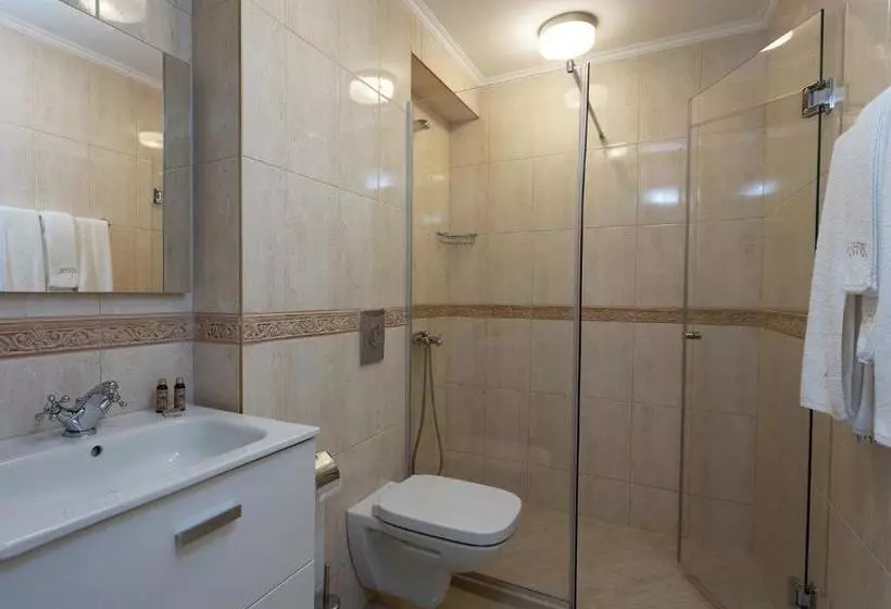 Antik Apartments