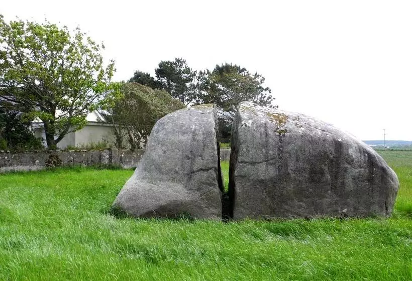 Atlantic  N  Riverside B&b