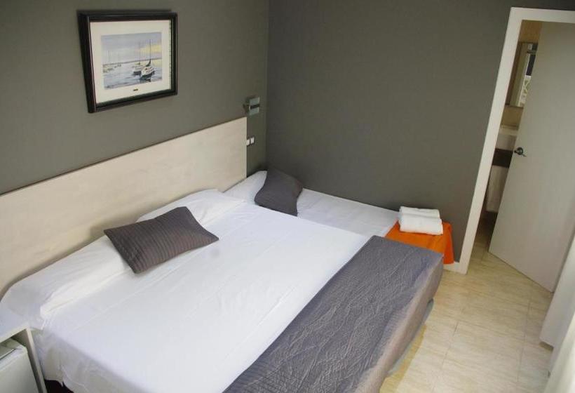 تختخواب و صبحانه El Petit