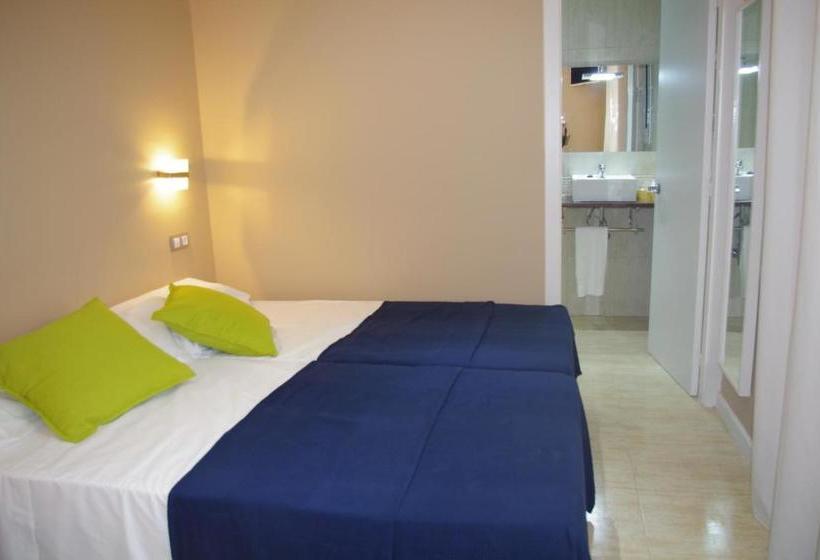 تختخواب و صبحانه El Petit