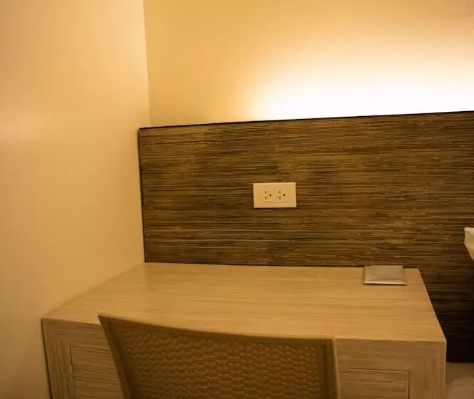 Destination Hotel South Forbes
