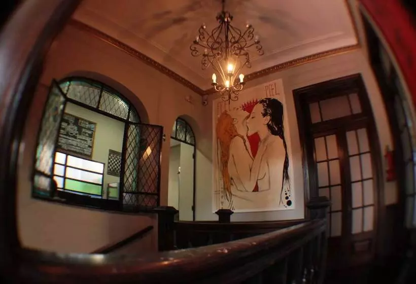 Holy Hostel Boutique