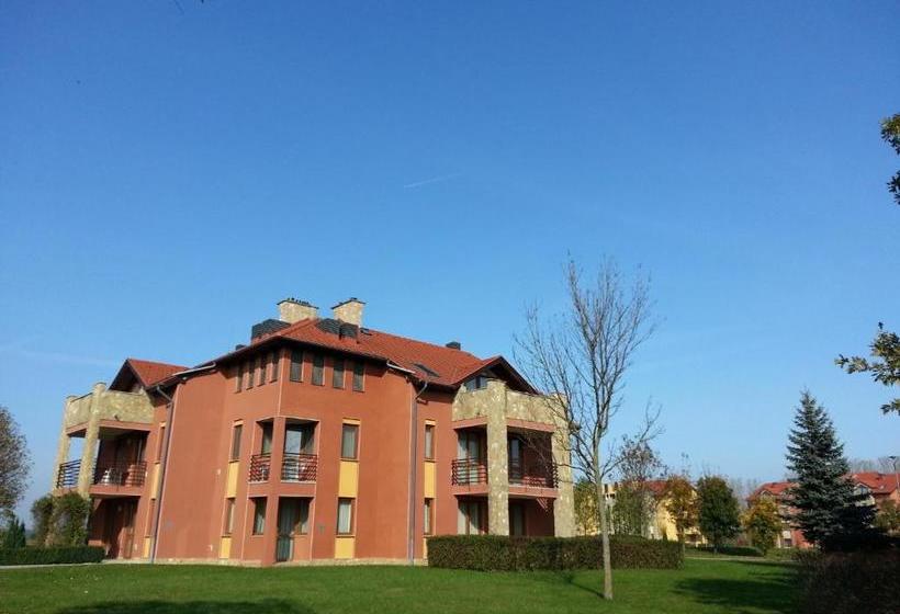 Hotel Birdland Villapark