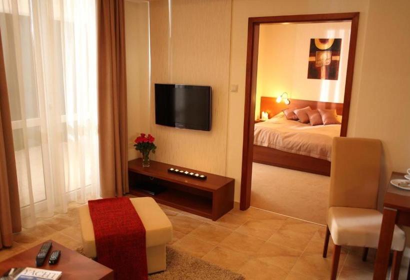 Hotel Birdland Villapark