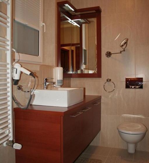 Hotel Birdland Villapark