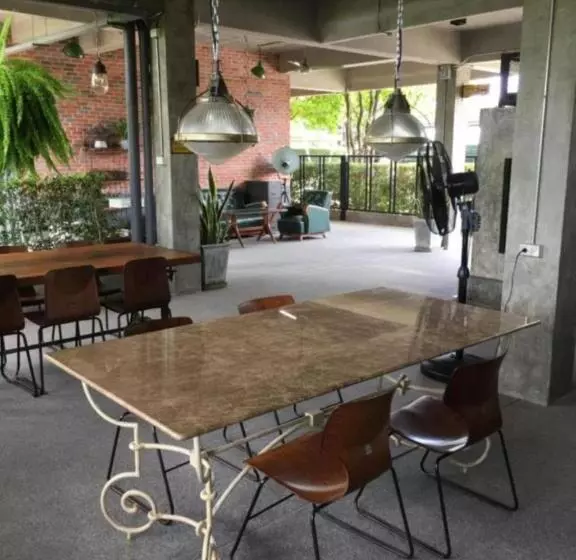 هتل Elite Residence Phitsanulok Sha