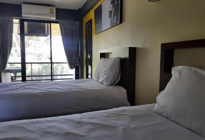 בית מלון כפרי Elite Residence Phitsanulok Sha