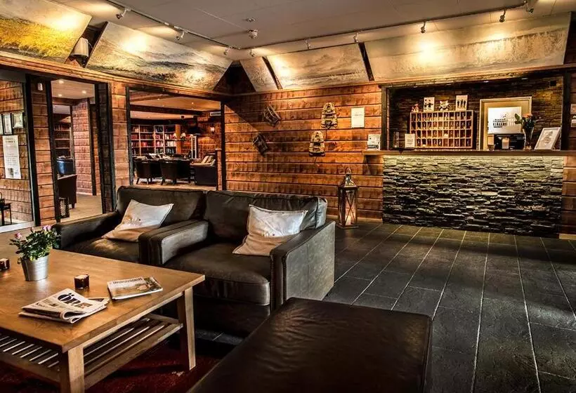 Hotelli Eriks Villa