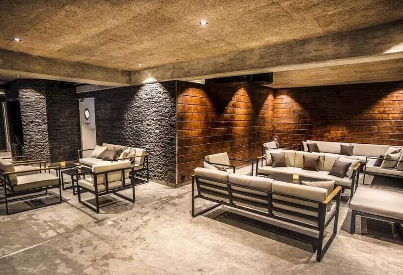 Hotelli Eriks Villa