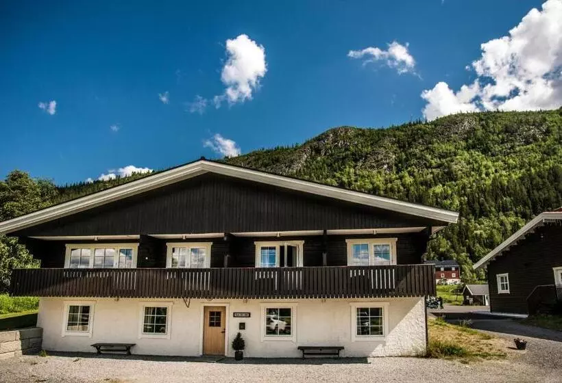 Hotelli Eriks Villa