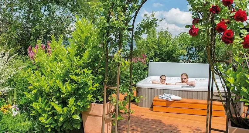 Hotelli Oberwirt Weisses Kreuz