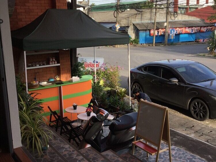 فندق Pro Chill Krabi Guesthouse