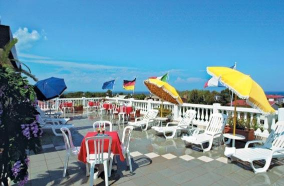 هتل Ristorante La Siesta