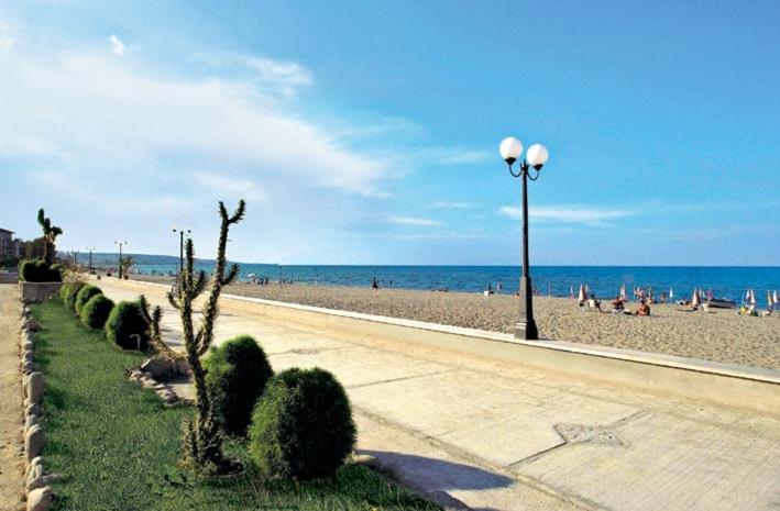 هتل Ristorante La Siesta