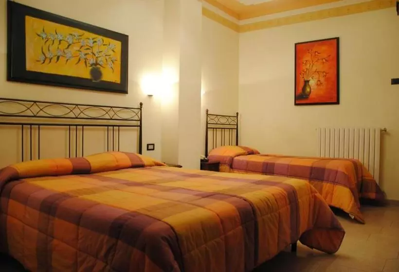 هتل Ristorante La Siesta