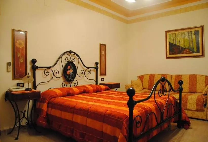 هتل Ristorante La Siesta