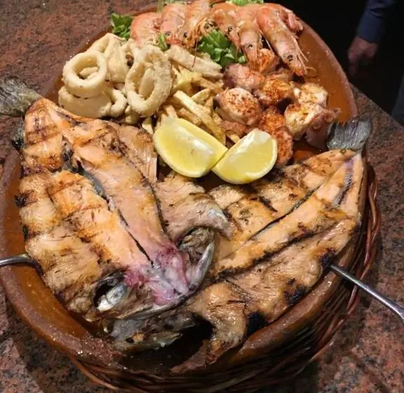 Maaseutuhotelli Tres Estrellas Casa Maribona Gela