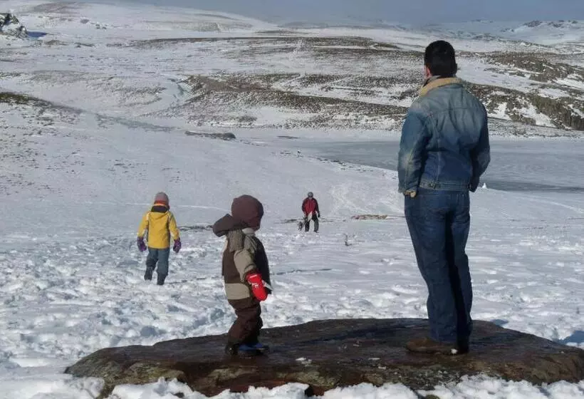 Maaseutuhotelli Tres Estrellas Casa Maribona Gela