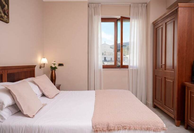 בית מלון כפרי San Pio