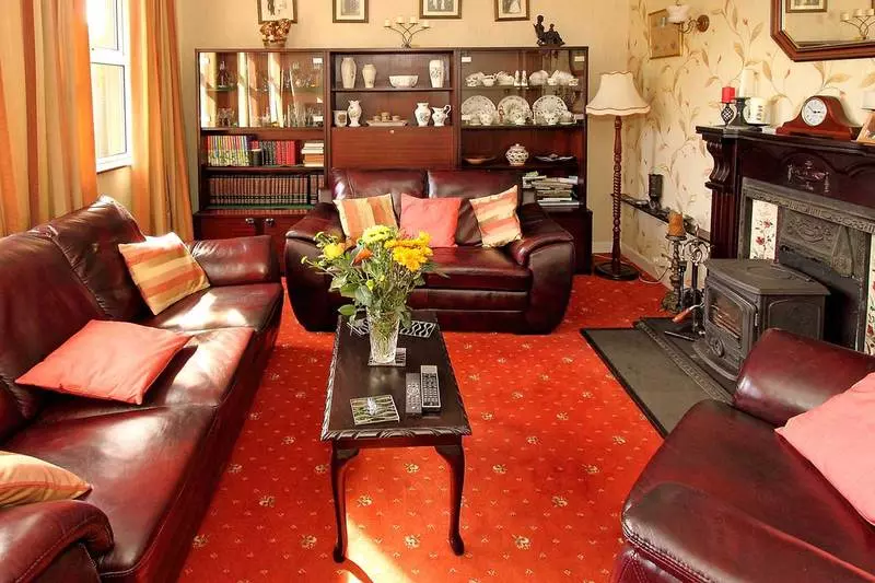 هتل Suncrest B&b