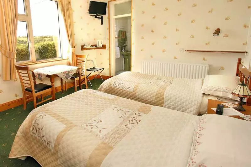 هتل Suncrest B&b