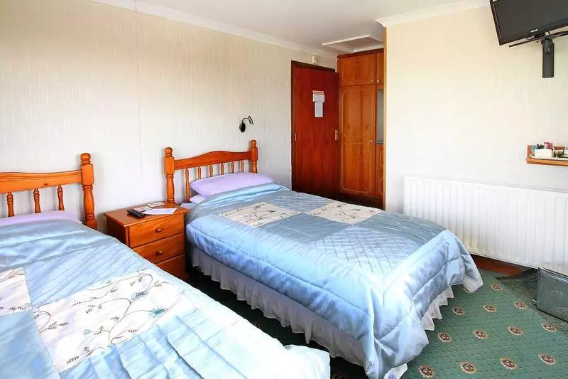 هتل Suncrest B&b