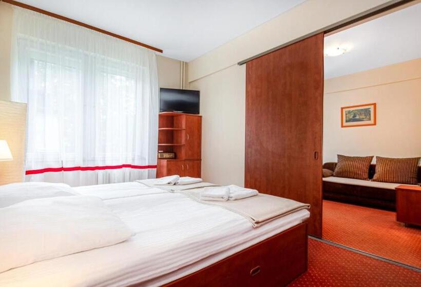 בית מלון כפרי Ustka